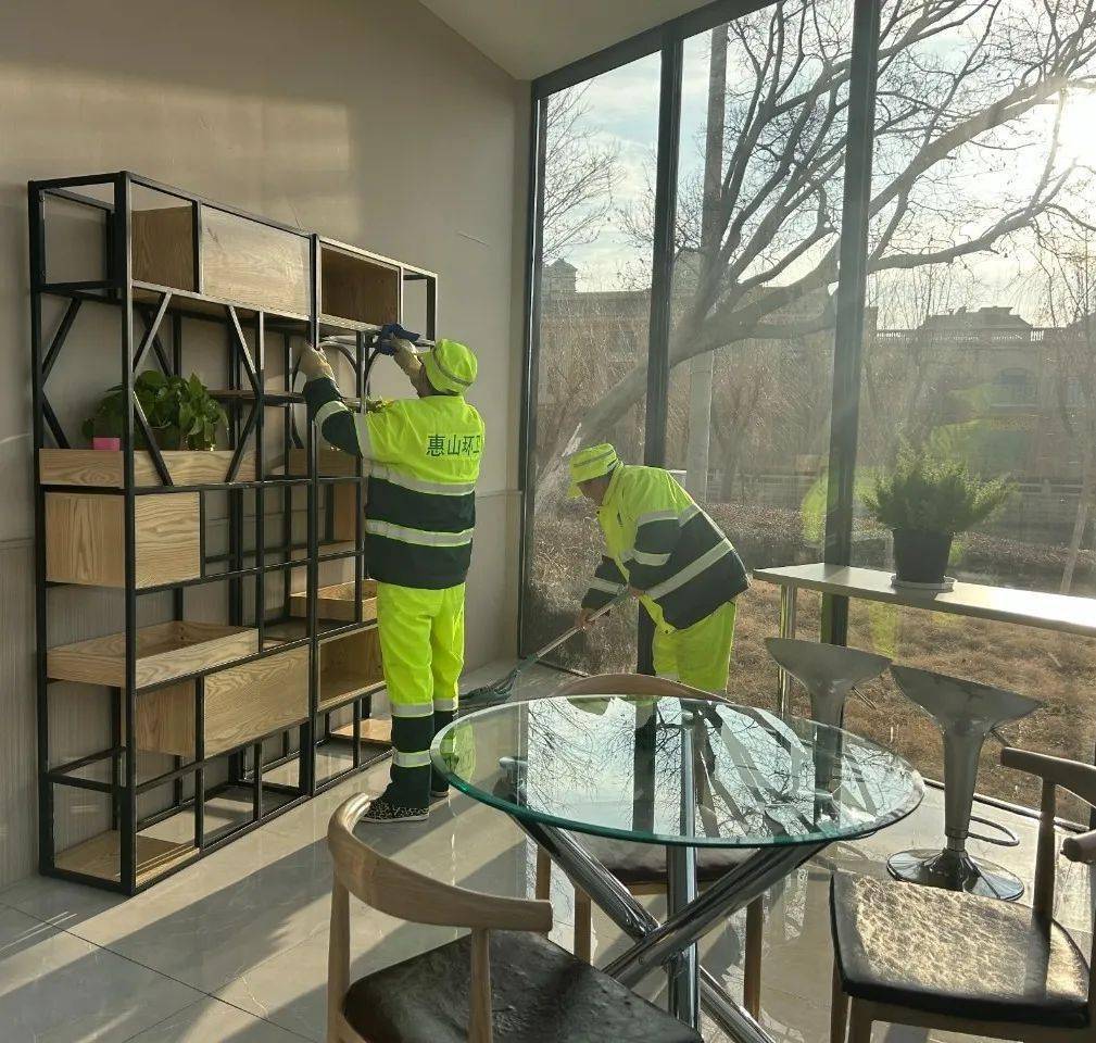 通过此次培训,各街镇和保洁作业单位进一步提高了思想认识,增强了社会