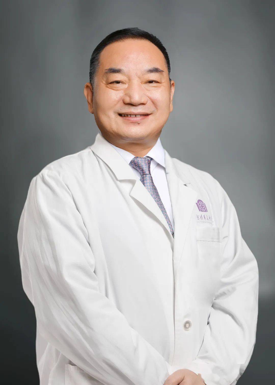 名医加盟胃肠外科李国新