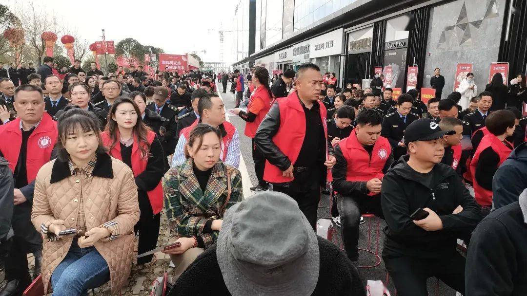 龙腾新天岳品质惠万家