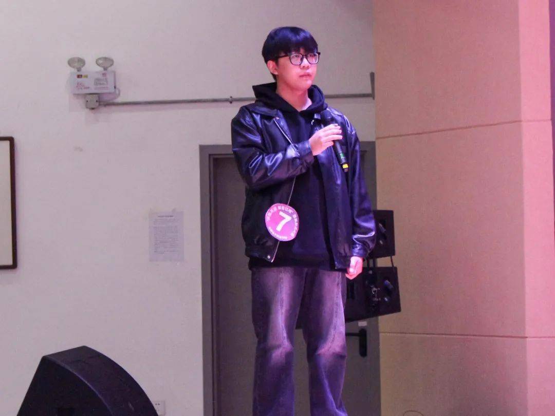 《红色长城》 7号选手:张贺然《不良人》 6号选手:张晋《许七安战死云