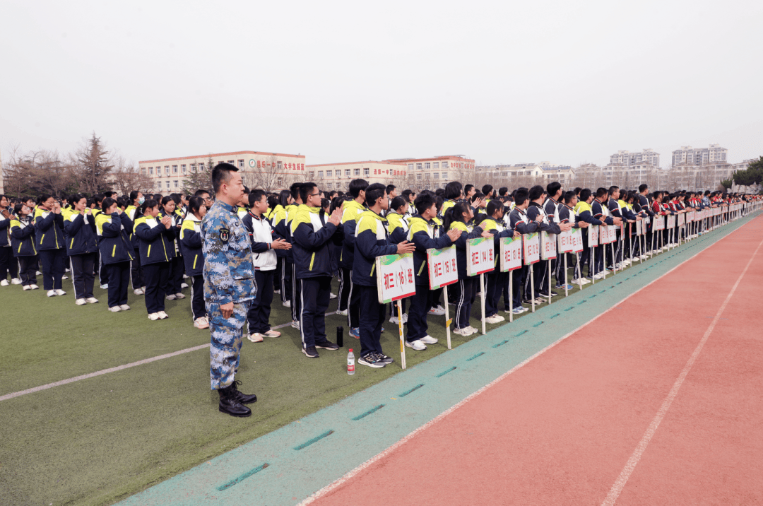 昌乐一中学校图片图片