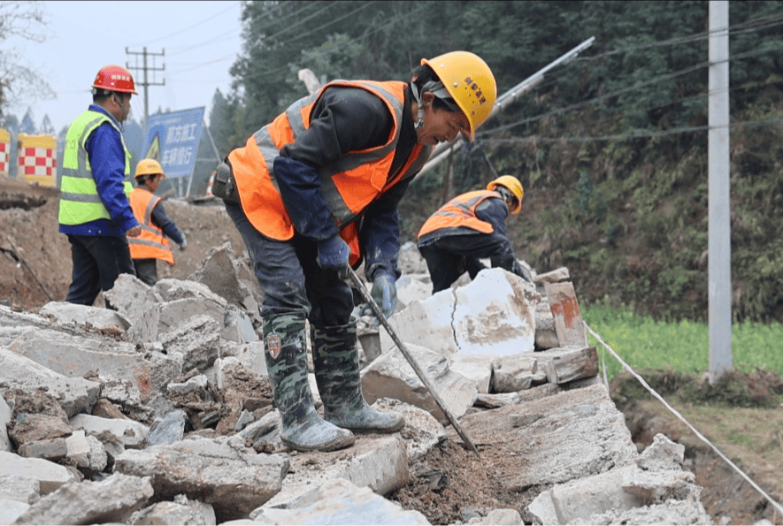 剑黎高速樟溪至孟彦互通连接线加紧施工中