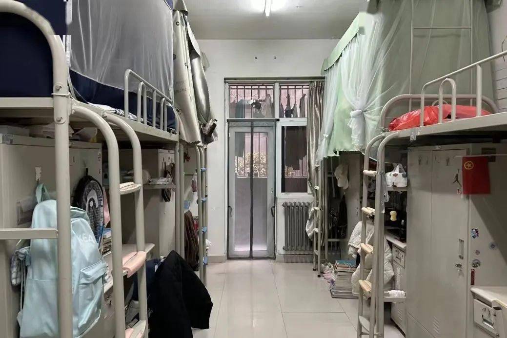 管理学院第三周宿舍卫生安全结果公示