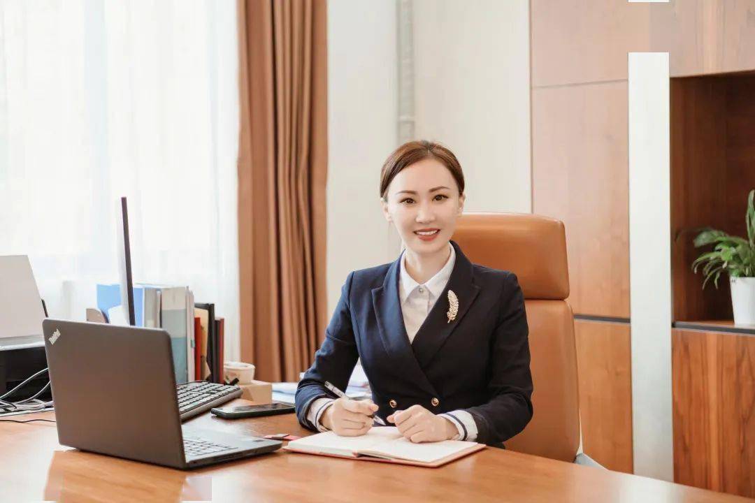 致敬最美的她丨张艳梅牢记育人使命做幼儿的引路人