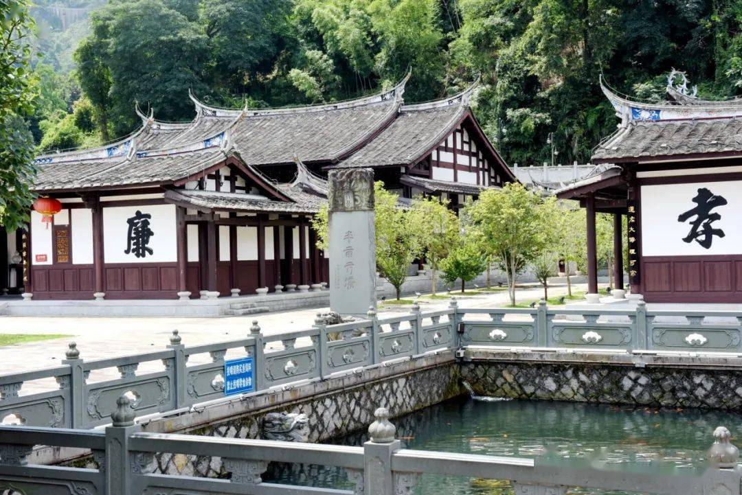 在朱子文化园南溪书院,开山书院,聆听朱熹在这里留下的"孩提问天""