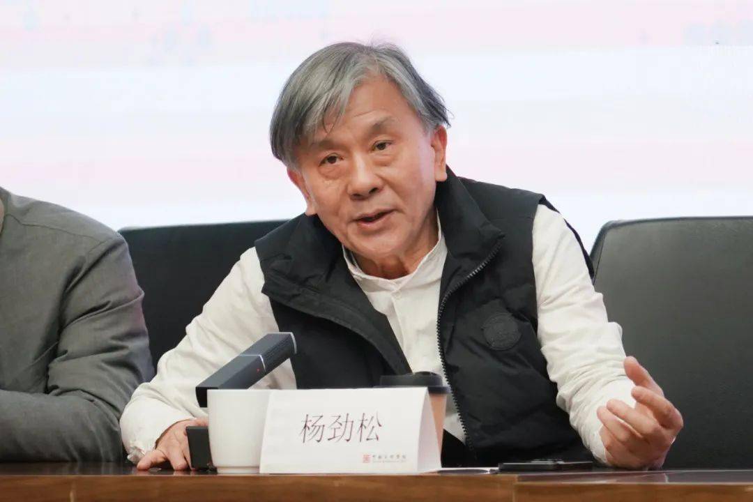 活水渠长浙江省综合艺术十年实践展在中国美术学院美术馆开幕