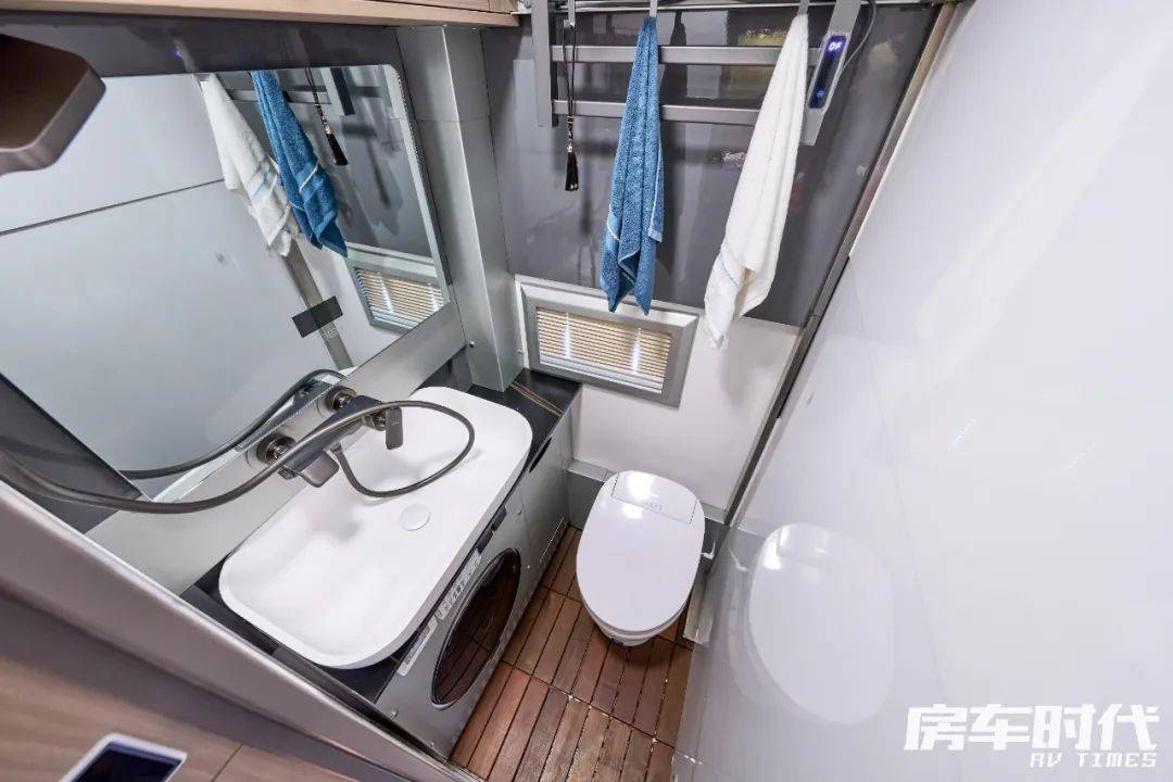 心有猛虎 细嗅蔷薇 途酷东风猛士升顶皮卡房车_搜狐汽车_搜狐网