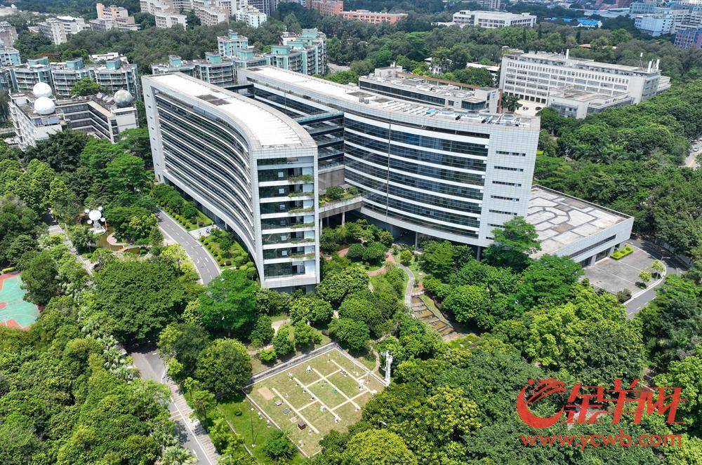 记者3月20日从广东省气象局获悉,位于广州市天河区东莞庄路的广东省