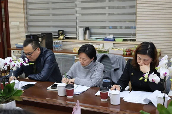 浦东进才实验小学教育集团凝心聚力话创建共研互学谋发展校长书记联席