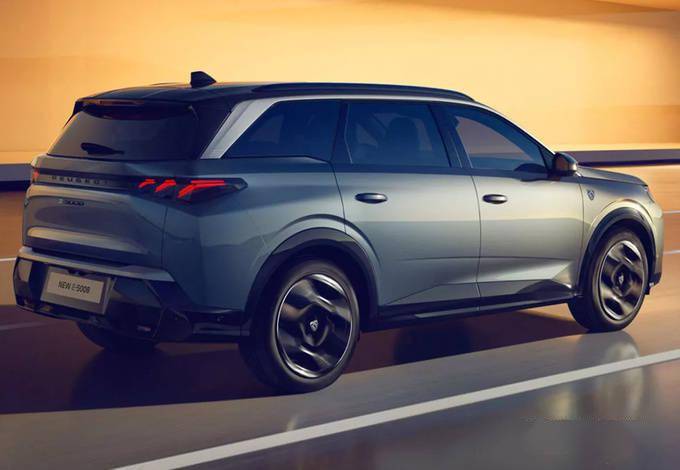 标致全新suv首发亮相!内饰配21英寸曲面屏/9月开售_搜狐汽车_搜狐网