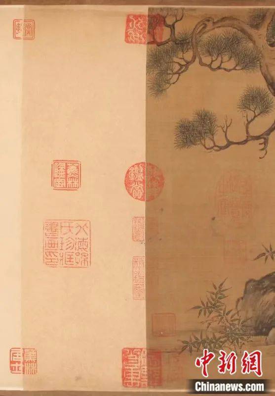 受访者供图画首钤有"乾隆御览之宝""石渠宝笈""三希堂精鉴玺""宜子孙"