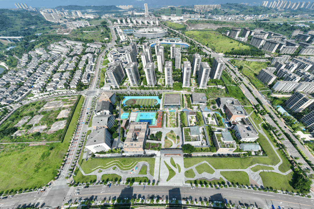 片区城市更新,寸滩国际新城金山时尚消费区建设等一批城市更新类项目