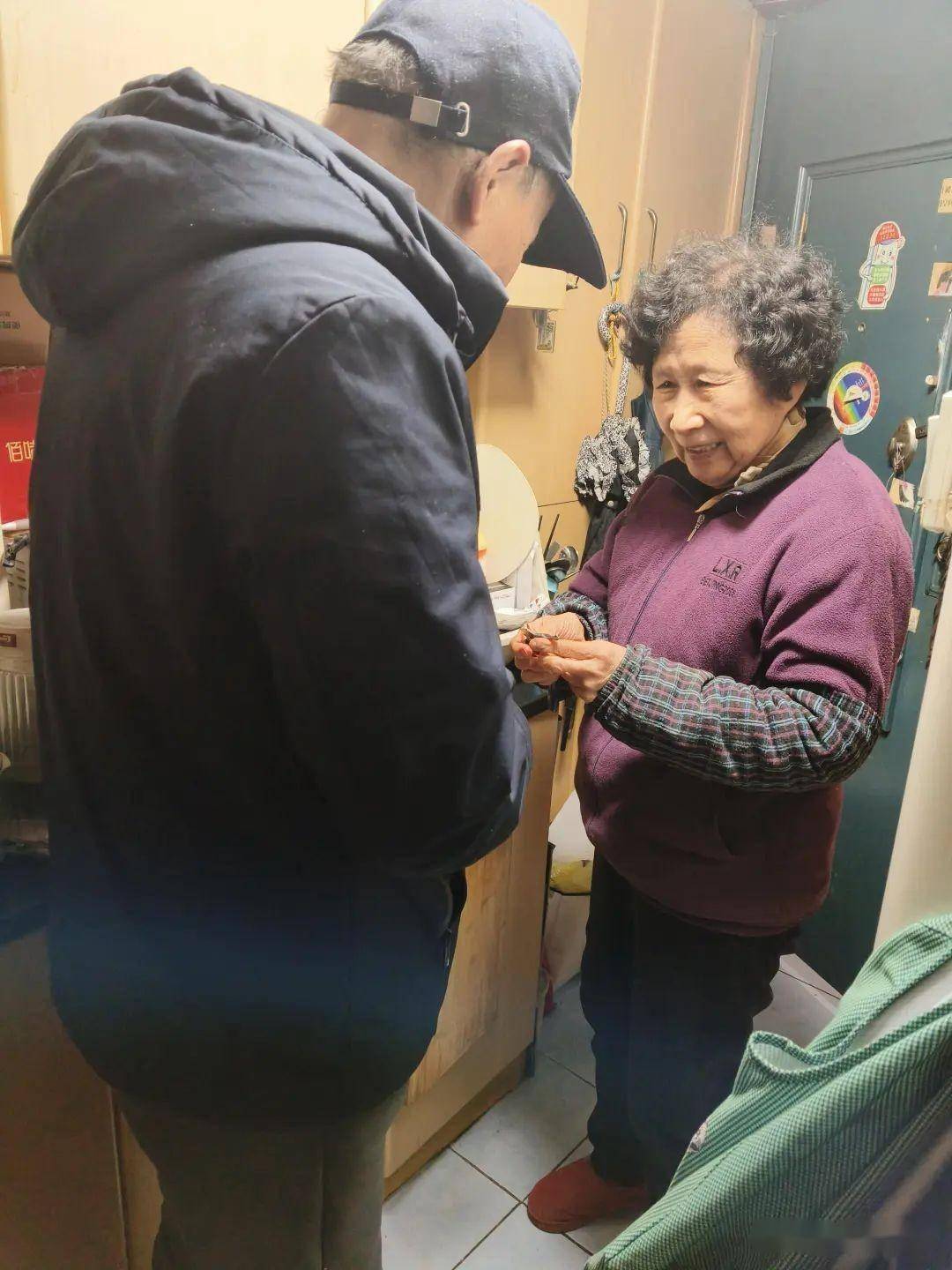 徐美琪_嘉琪_老太太