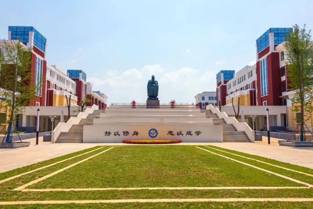有效施策——临沂市高三年级二轮备考物理研讨会在平邑一中新校区召开