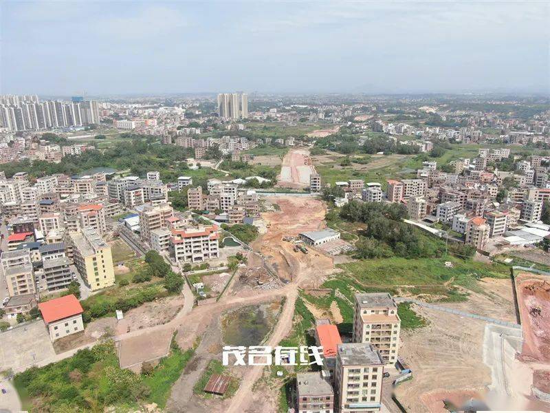 实拍东环大道一期最新进展,附近楼盘均价6300左右,你会入手吗?