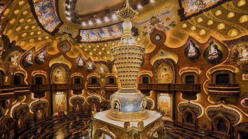 这是考古工作者从南京大报恩寺遗址长干寺地宫内发现的.