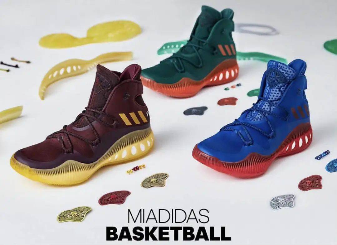 adidas顶级战靴!无数粉丝曾经的梦想啊……_boost_系列_科技