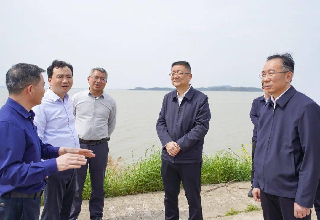 吴之凌带队赴大冶市调研春耕备耕