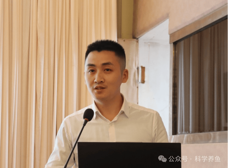 报告嘉宾:渔美康集团技术中心小龙虾品种  蒋龙强主任蒋龙强介绍2024