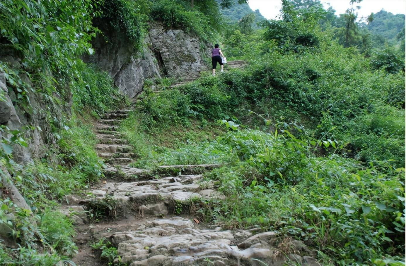 什么叫罪在当代功在千秋秦始皇的伟大基建不是暴政那么简单