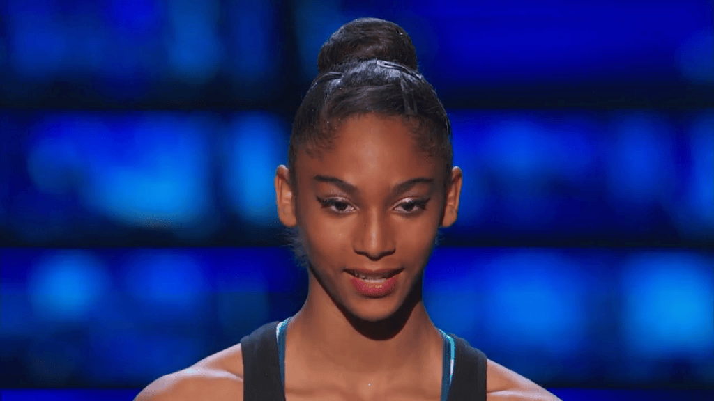 冯德伦拍摄纪录片力捧美国霸王级新人娅娅