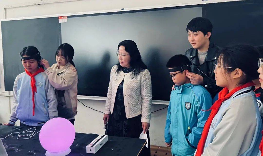 少先队风采阎良区西飞第四小学开展2024年科技之春暨