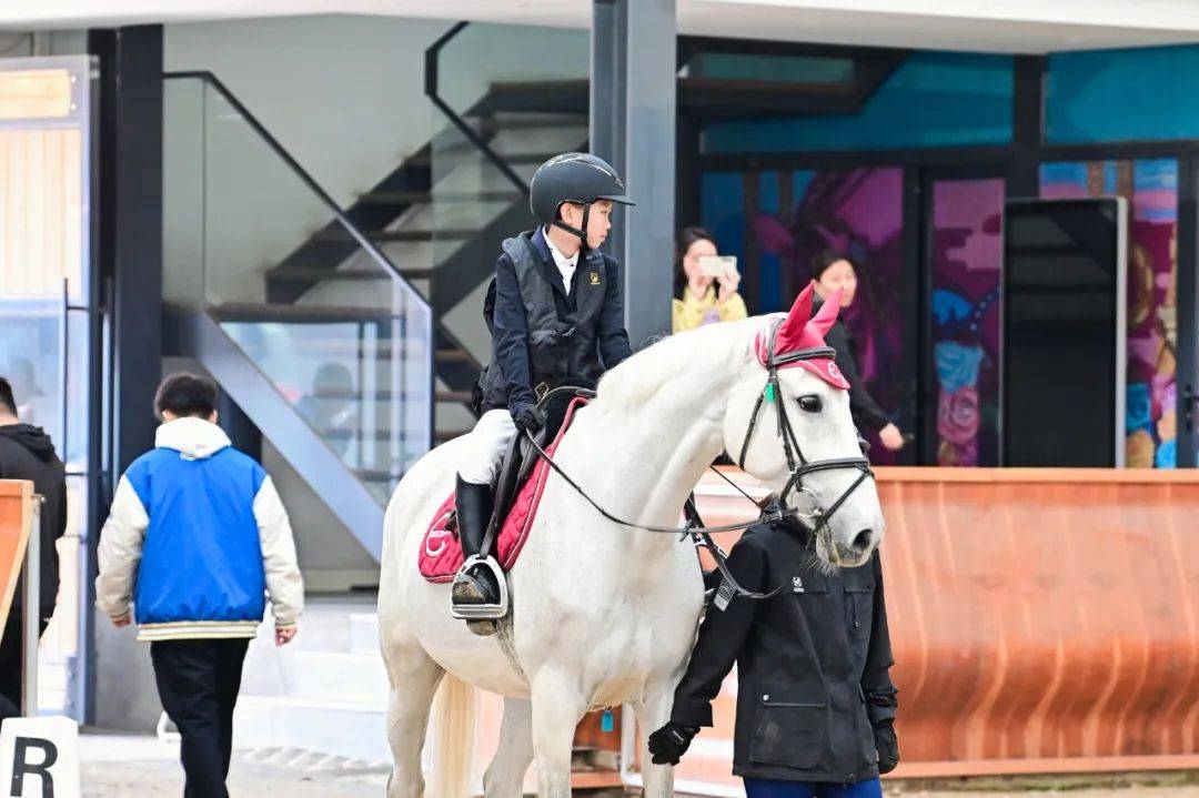 图集中马协骑手分级考核场地障碍及盛装舞步项目圆满落幕