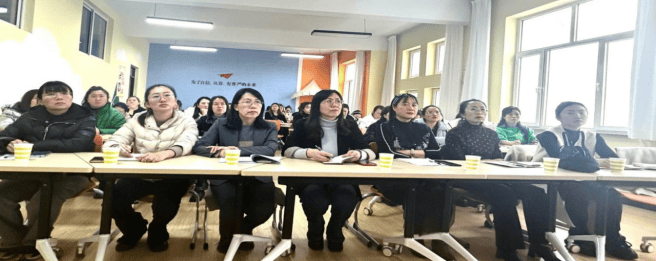 乌兰浩特市学科基地建设阶段性成果展示三