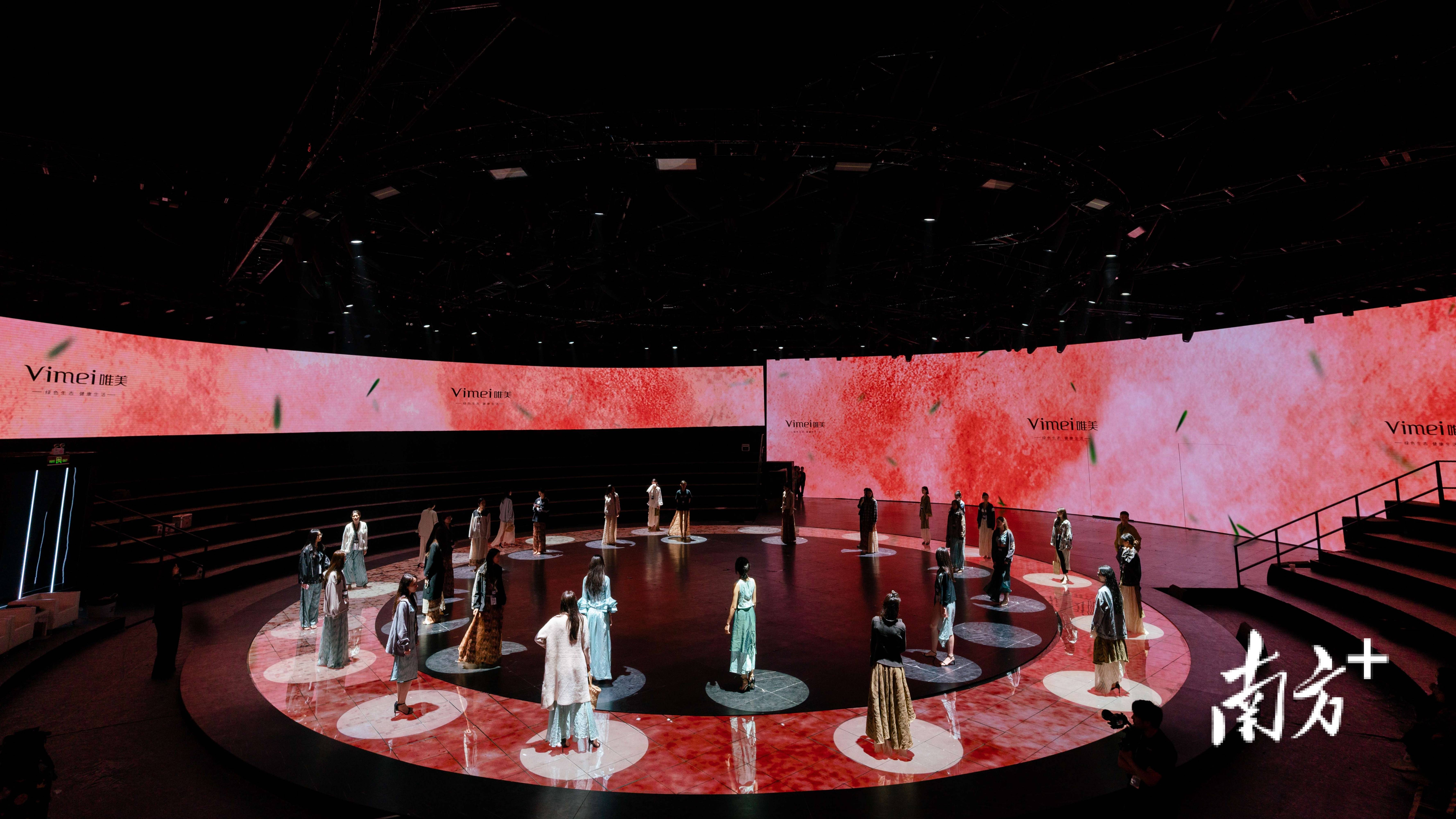 第三届潮汕服博会精彩纷呈