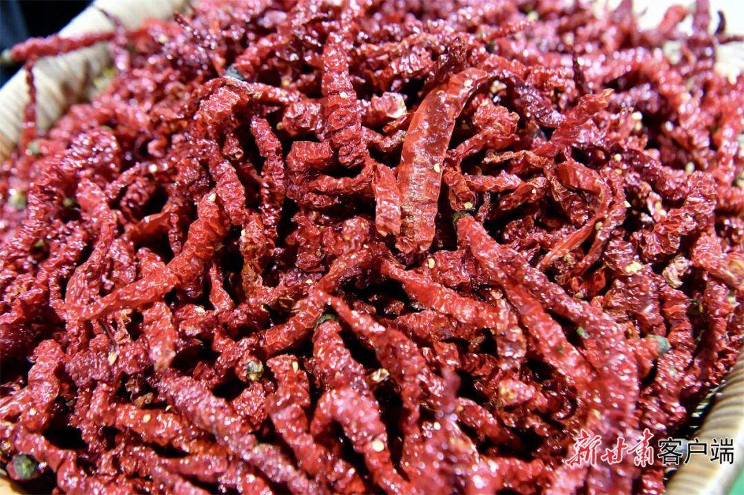 石碾留味甘谷辣椒就是这么香