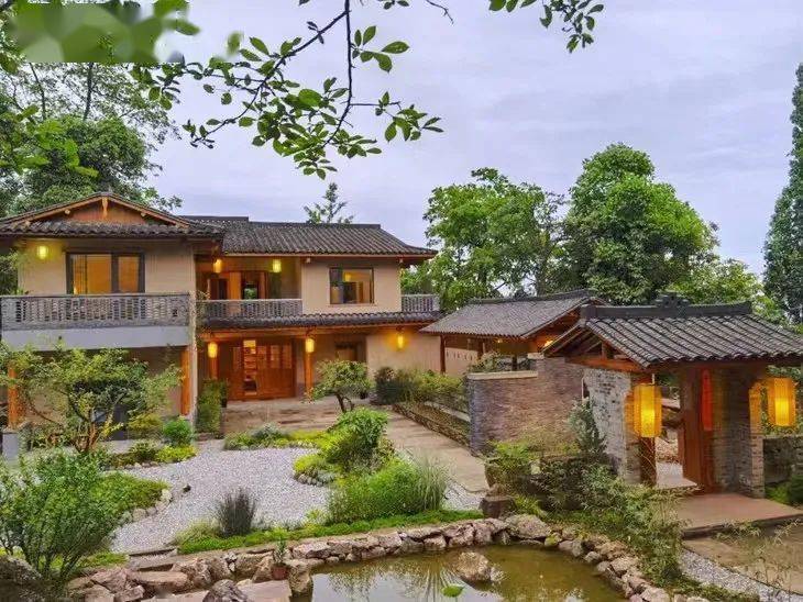 繁花已上线莫负好春光鹤鸣春日赏花带你住进春天里