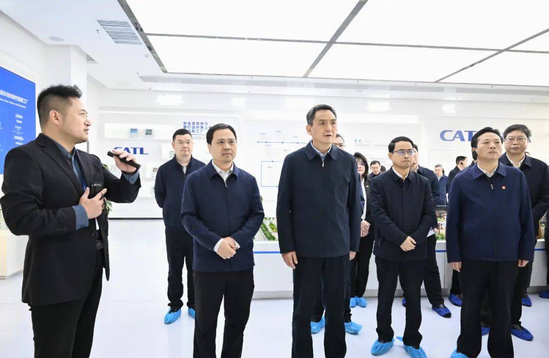 南昌市党政代表团赴我市学习考察并举行南昌宜春战略合作协议签约活动