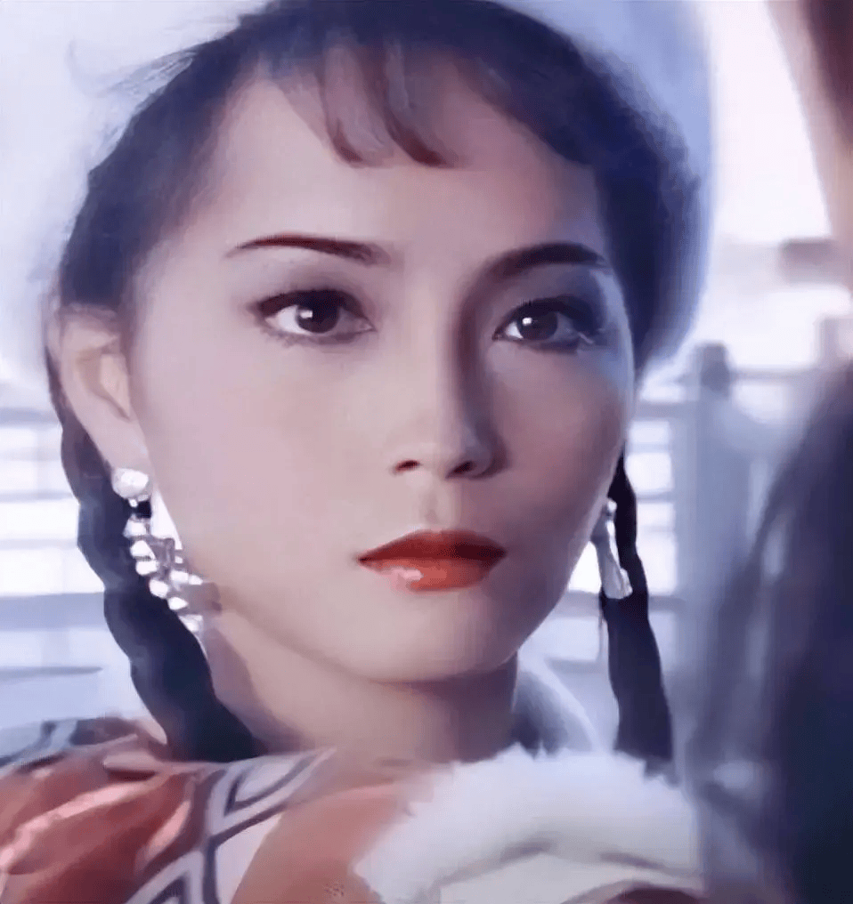 tvb金牌绿叶石榴姐拒收前任千万遗产嫁入豪门丁克20年