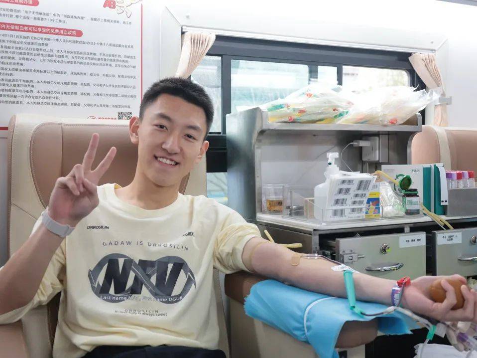 热血高校丨3月份在杭高校献血风采展示