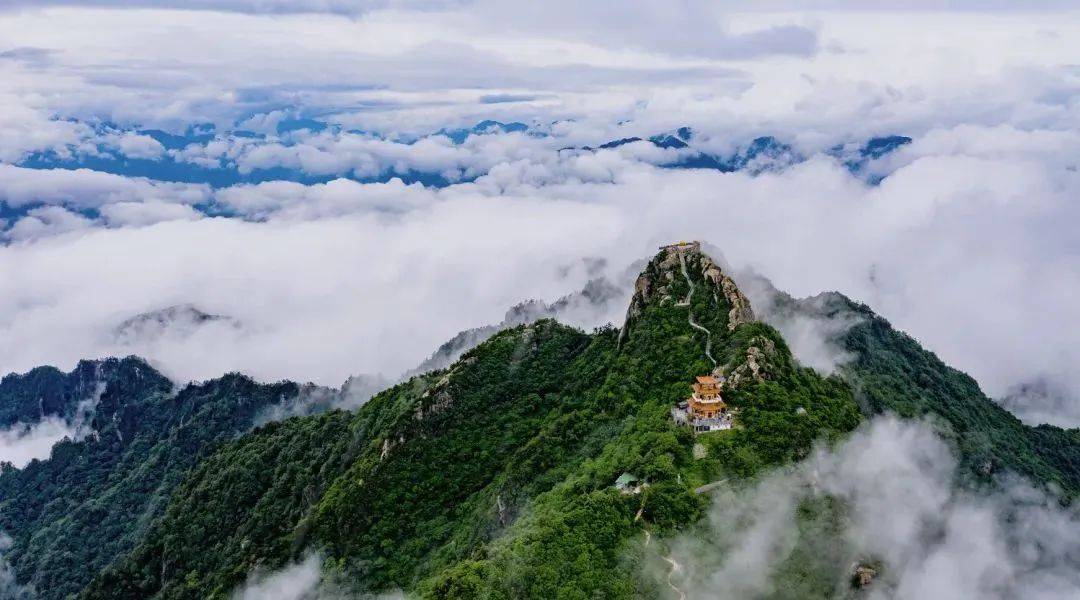 时    间:3月1日-4月20日地    点:白云山景区活动形式:征集白云山