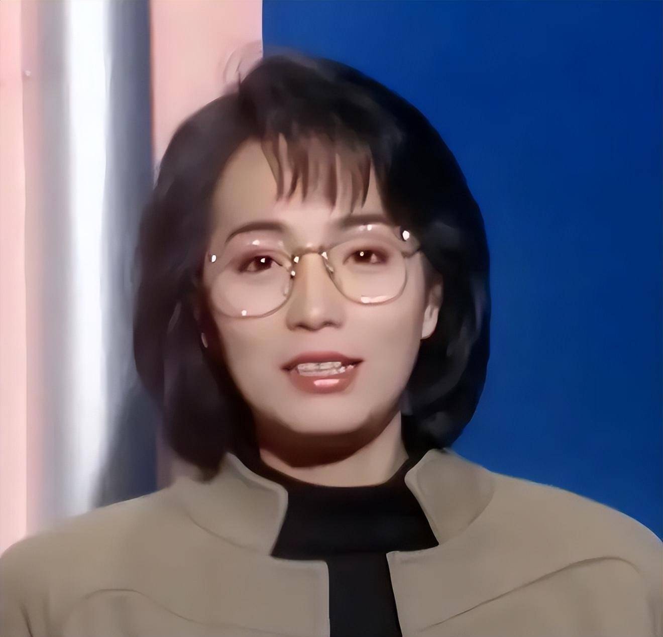 tvb金牌绿叶石榴姐拒收前任千万遗产嫁入豪门丁克20年无儿无女她后悔