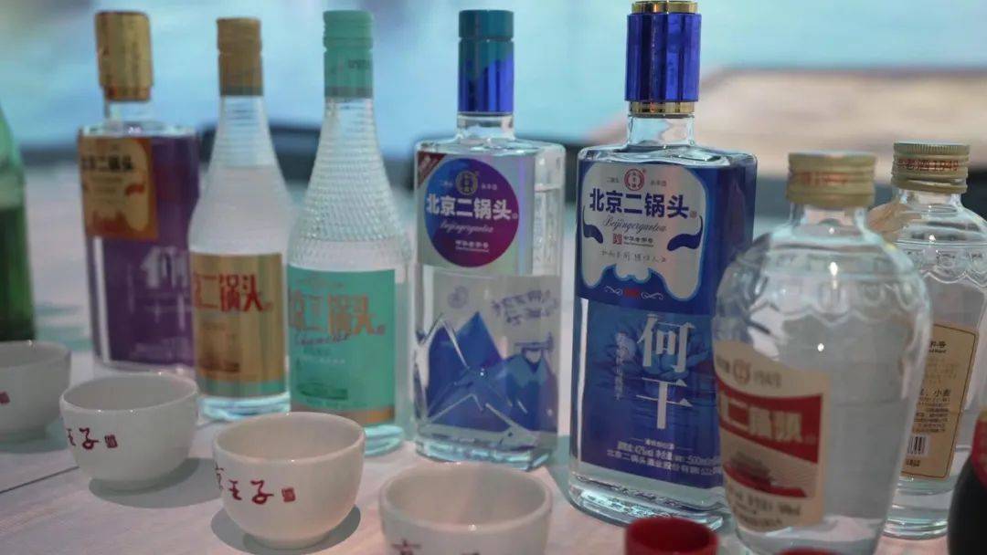 北京二锅头大兴制酒厂曾经生产的经典产品一度家喻户晓,如今这些经典