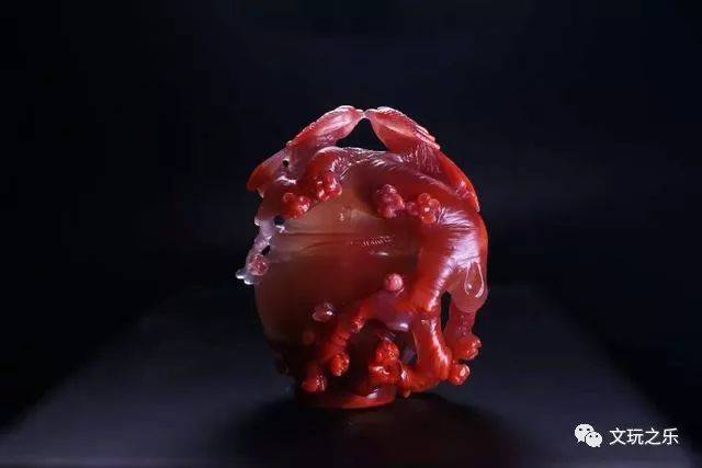 一组南红玛瑙的苏工雕刻作品你会用来烹茶么