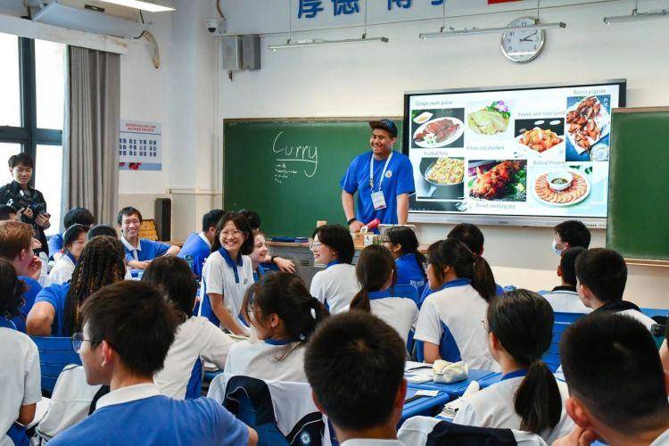 和羹之美在于合异美国华盛顿州中学生代表团参访南外高级中学