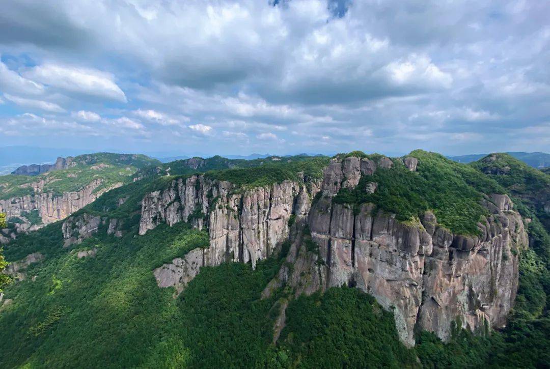 城市拼图丨太白岩