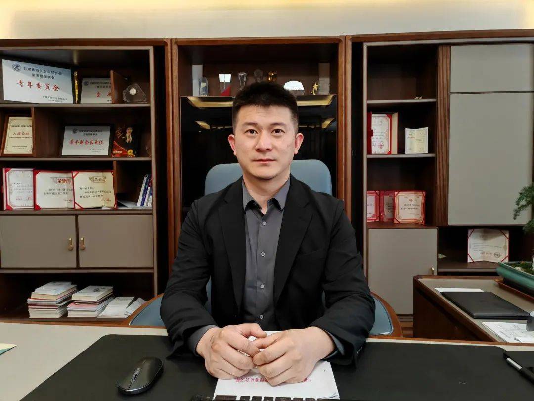 企业家说追新逐质创价值访甘肃金川恒信高分子科技有限公司董事长徐捷