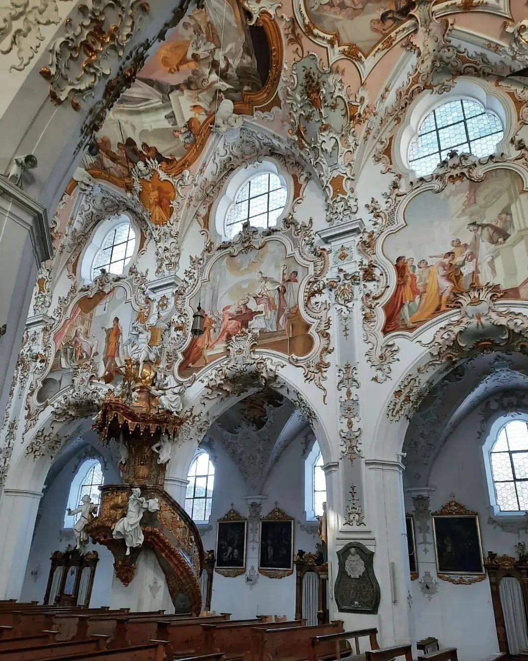 解构100座最美古建筑德国rottenbuch教堂极致完美的罗曼式天花板现场