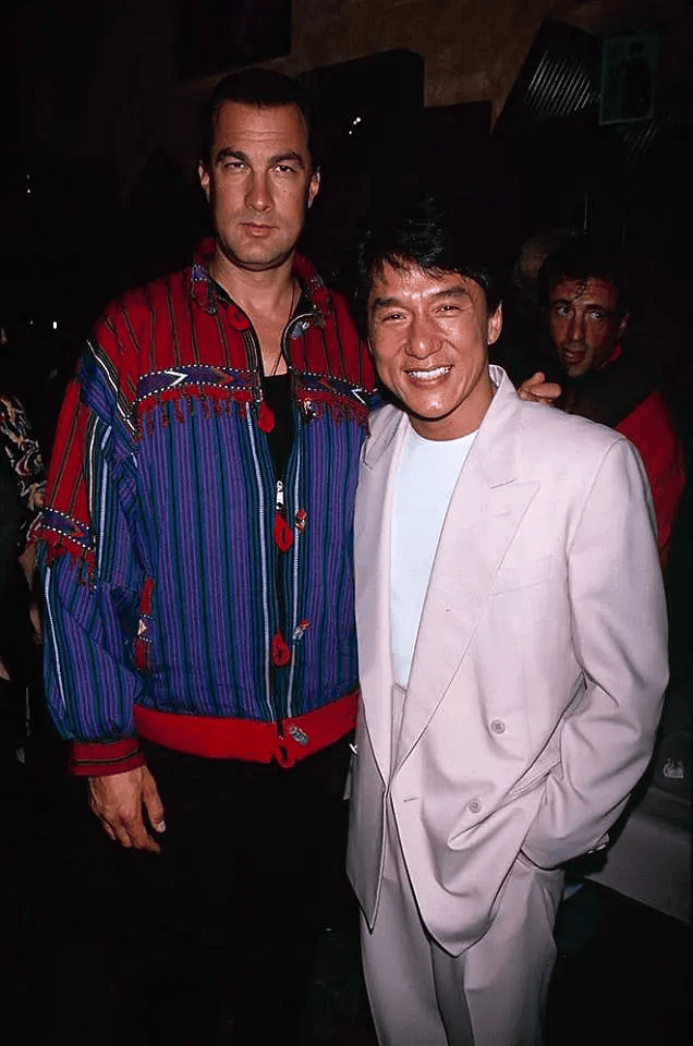 "美国洪金宝"史蒂芬·席格,他敢说自己武力值第二,没人敢第一_动作