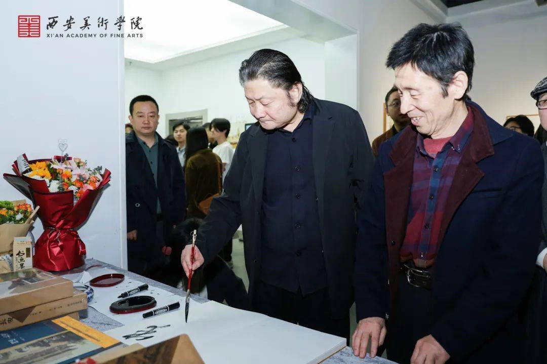 品鉴看展访谈画迹长安吕智凯水彩艺术展在西安美术学院美术馆开幕