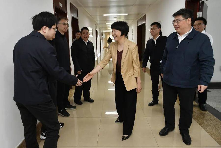 卢小青已任江西省委常委宣传部部长