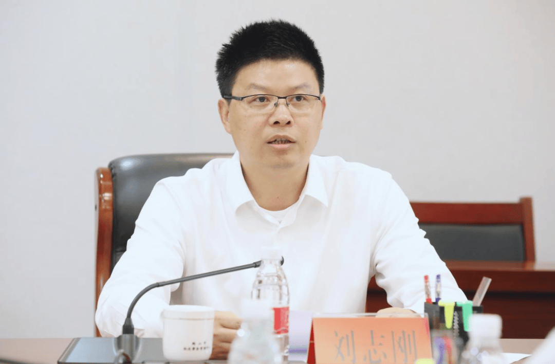 广州中医药大学党委常委,副校长,广东省中医院院长张忠德,鹤山市