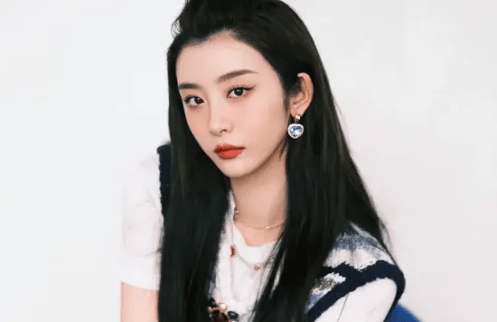 鹿晗张艺兴的瓜？华晨宇破防？黄轩前女友被扒？​赵小棠抑郁症？柳俊烈韩素希假分手？