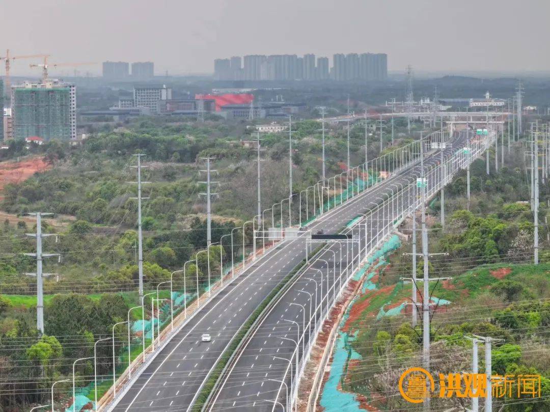 昌樟高速改扩建二期城区段枫生快速路南段全部贯通