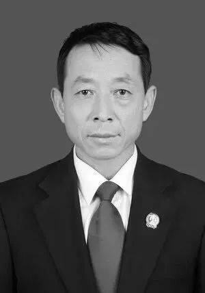 王秉祥,生前为固原市原州区人民法院寨科法庭庭长.