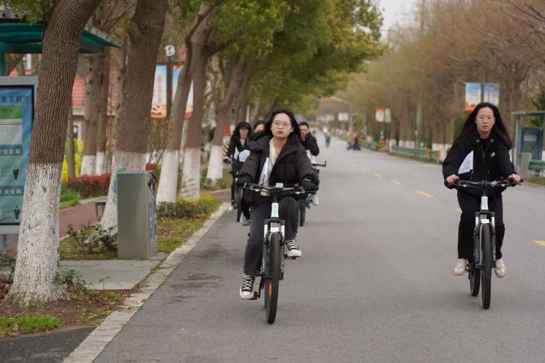 我们的节日清明缅怀英烈祭忠魂抚今追昔思奋进横沙乡新时代文明实践分